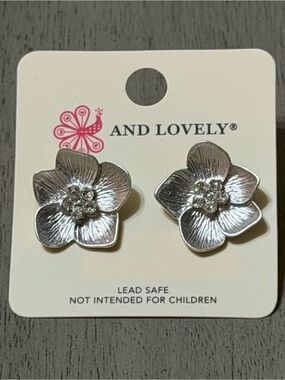And Lovely — Silver Flower Stud Earrings